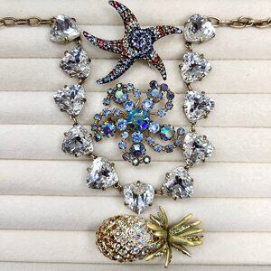 JEWELRY Live Notification 😊CuratedByChrys Like to be notified when I go LIVE🎉